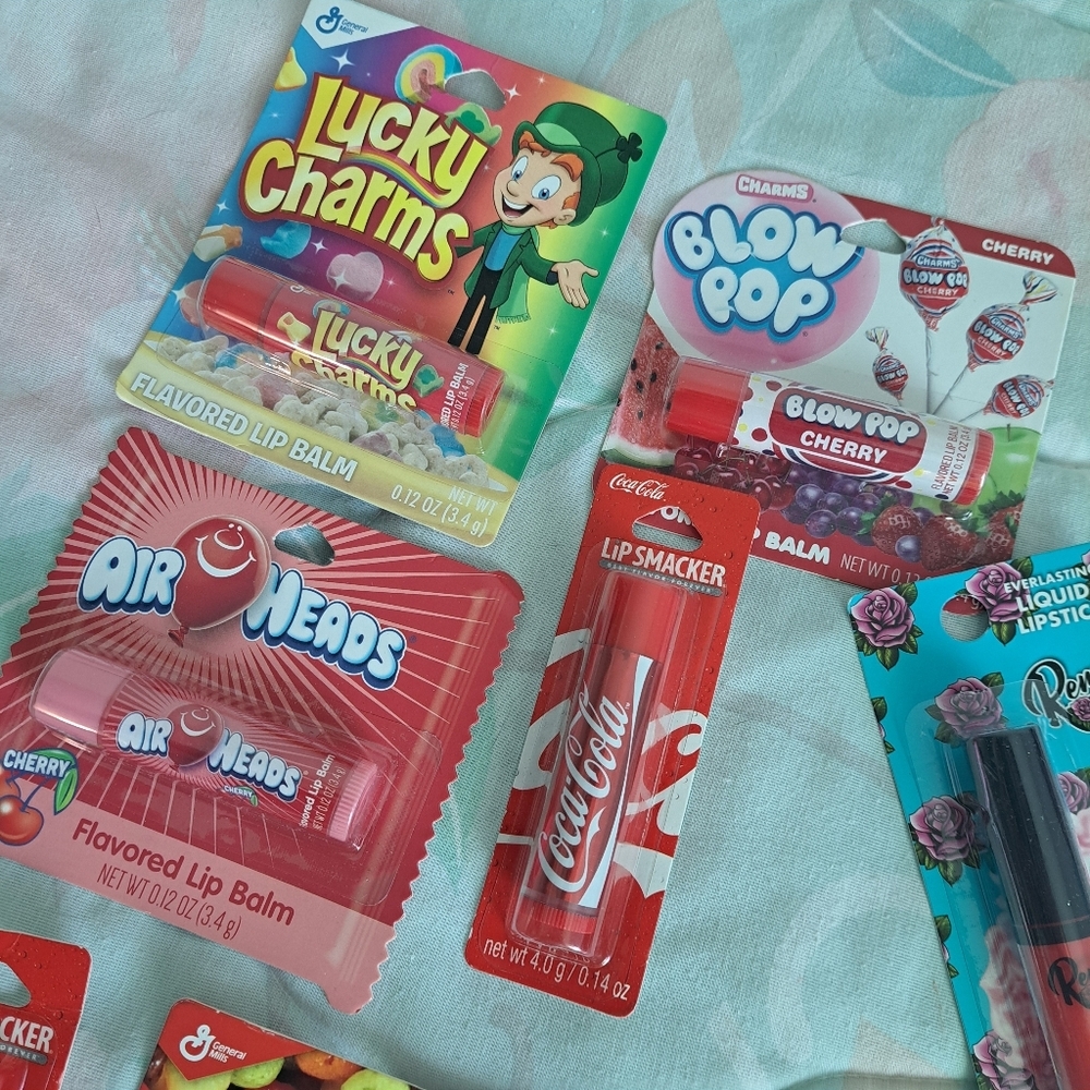 Bundle of 8 Lip Balms 💋 - Picture 2 of 4